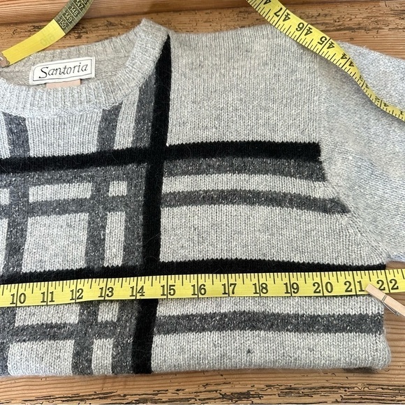 Santoria vintage silk sweater - Picture 9 of 10